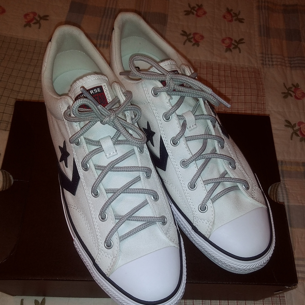 CONVERSE STAR PLAYER 11.5 MEN U.S. WHITE RED BLUE NEW IN BOX